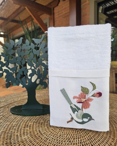 Toalha de Lavabo 100% Algodão Passarinho bordado (5)